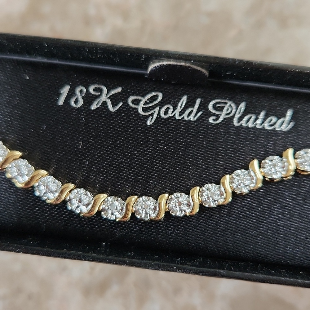 Diamond Accent, 18K Gold Plated Tennis Bracelet, 7.5", NEW - Picture 3 of 5